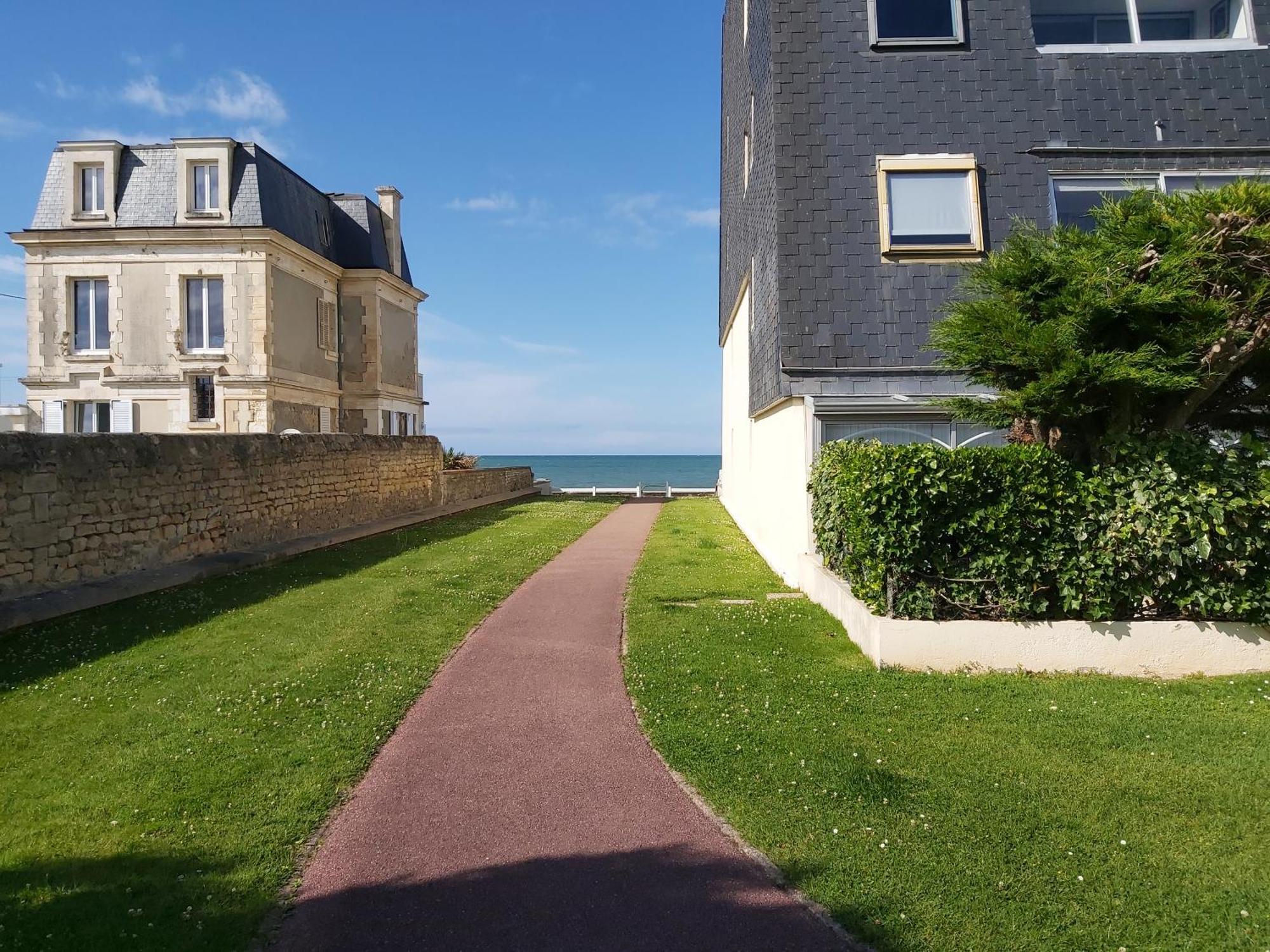 Les Pieds Dans L'Eau - Acces Direct A La Plage ベルニエール・シュル・メール エクステリア 写真